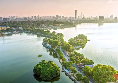 Explore the charm of Hanoi West Lake through top 12+ must-try activities