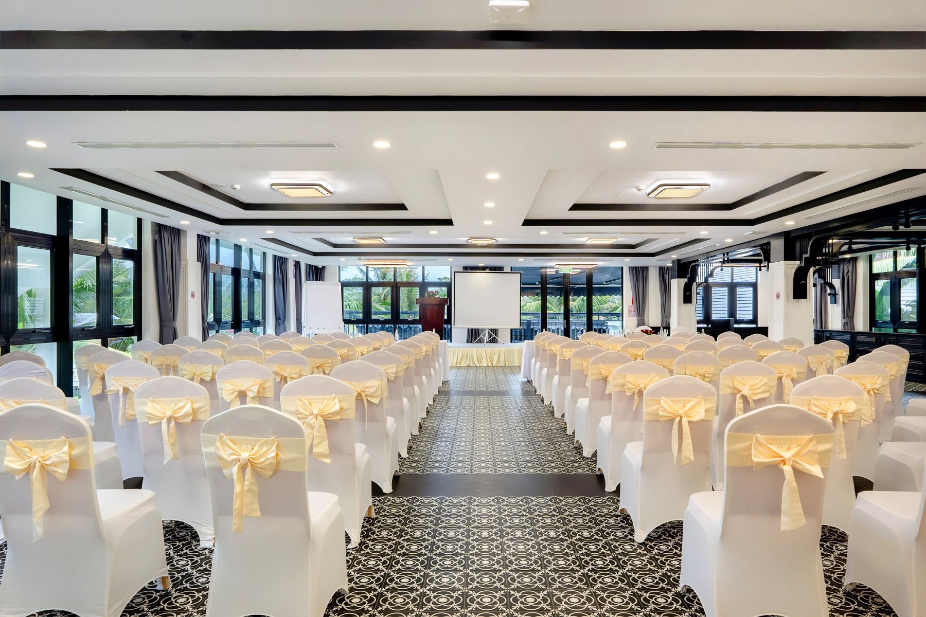 Thang Binh meeting room_theatre style 1.2