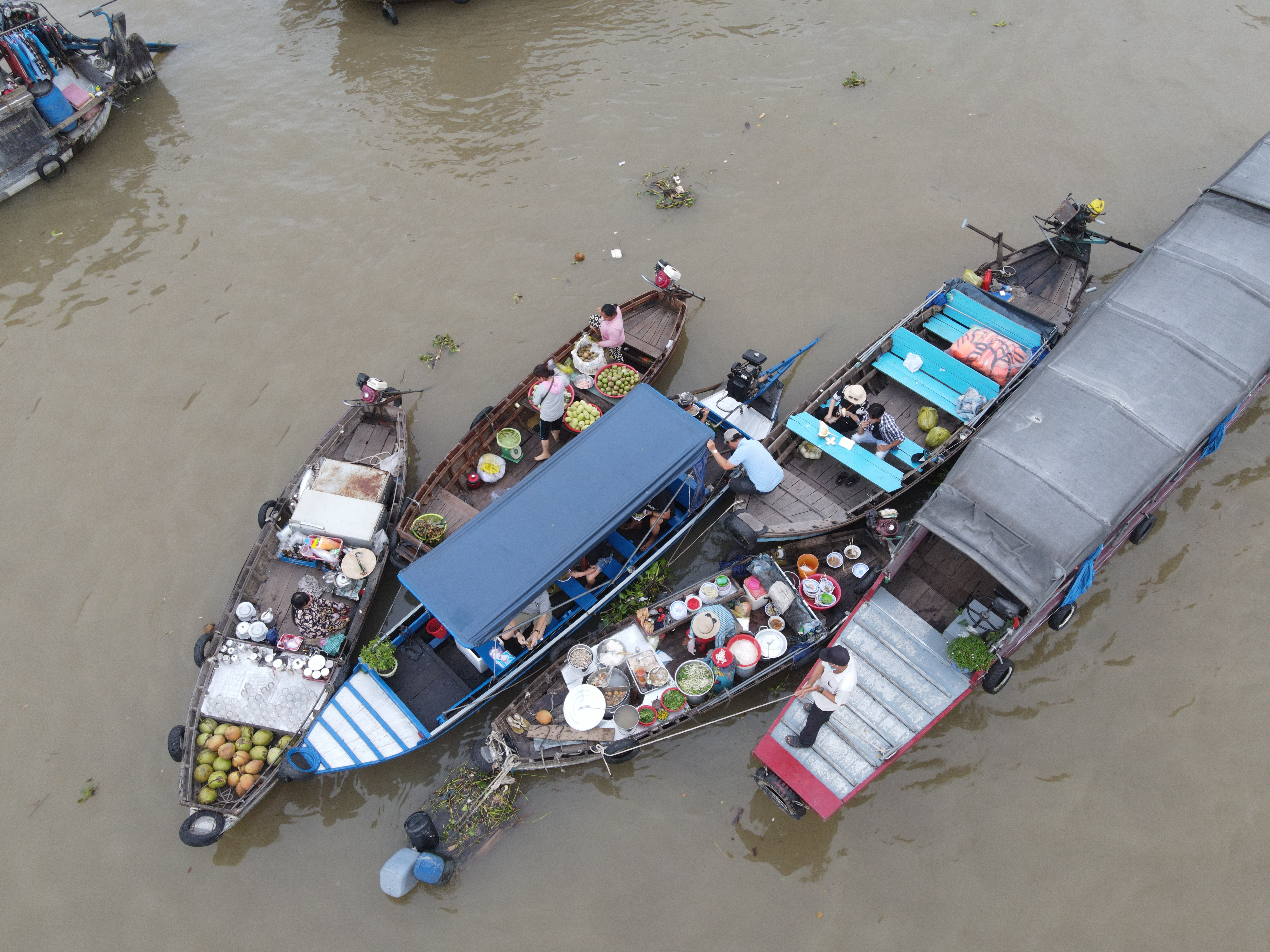 Floating Market 1