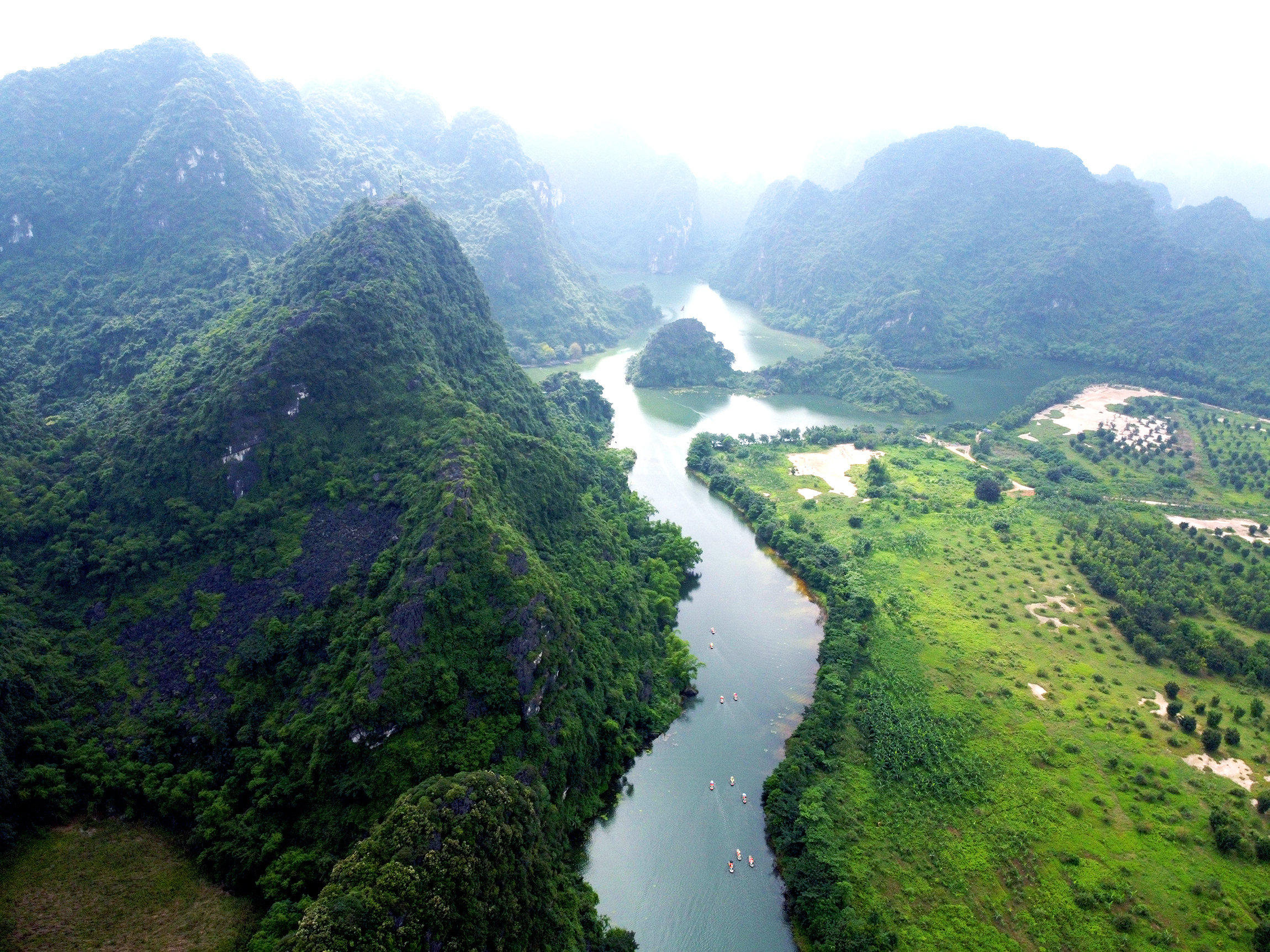 Ninh Binh bird eye_asiapcifictraveldotvn1