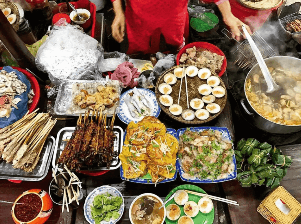 The tantalizing array of street food in Night Market Ninh Binh (Source: Lily’s Travel)