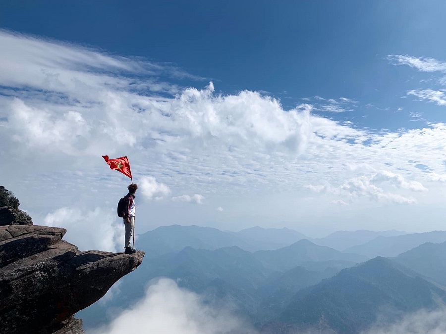 Pha Luong Peak 