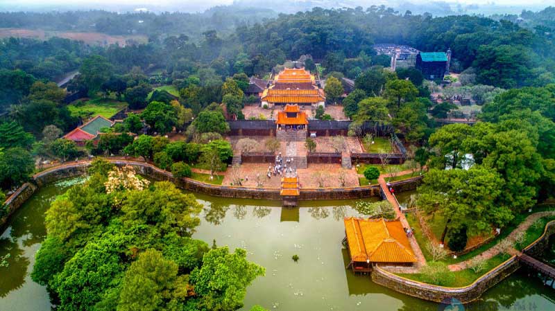 Tu-Duc-Tomb-Top-10-Tourist-Attractions-in-Hue