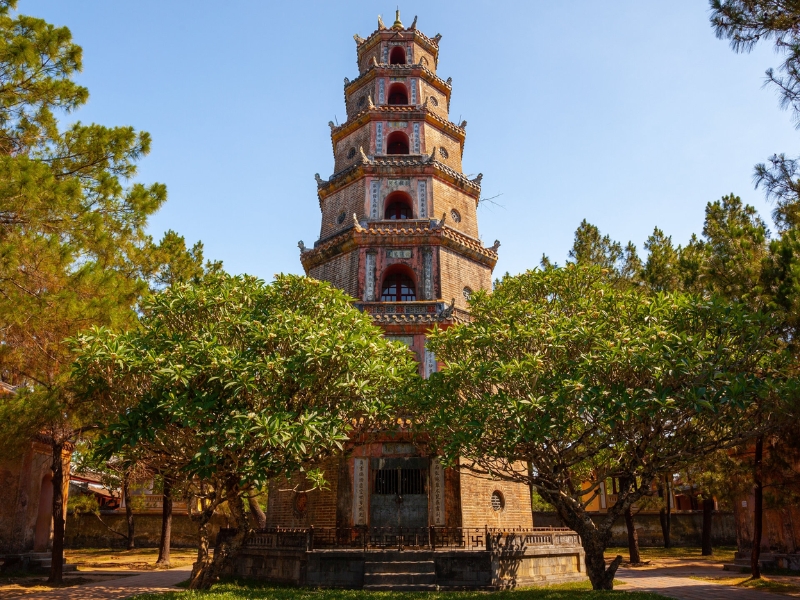 Thien Mu pagoda (source: Husta)