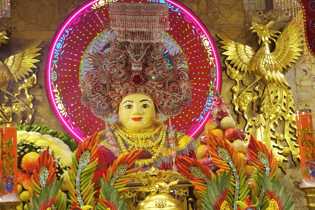 ba-chua-xu-temple-1