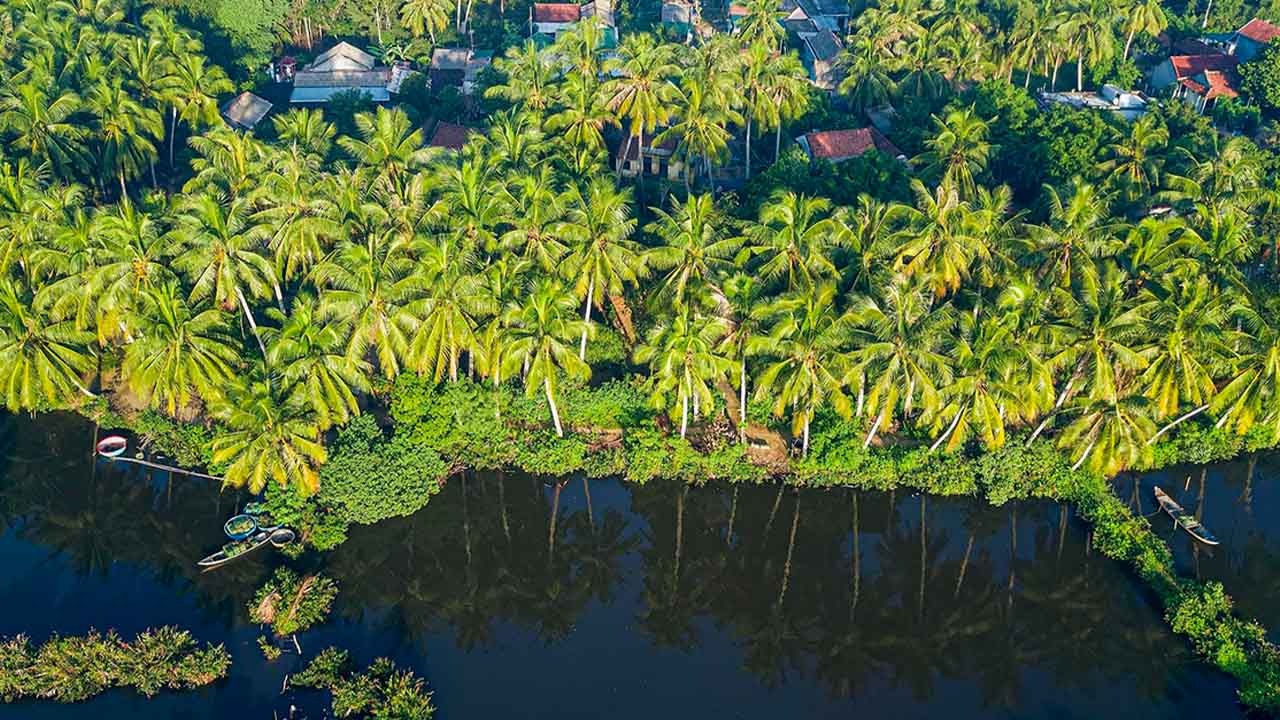 Explore Ben Tre in dry season (source: Autour Asia)