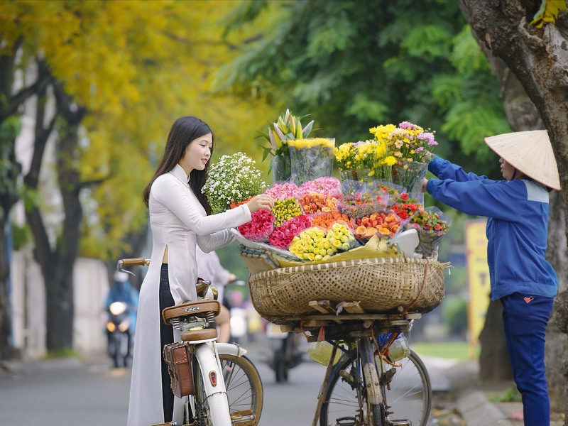Autumn is the perfect time to enjoy scenery of Hanoi 
