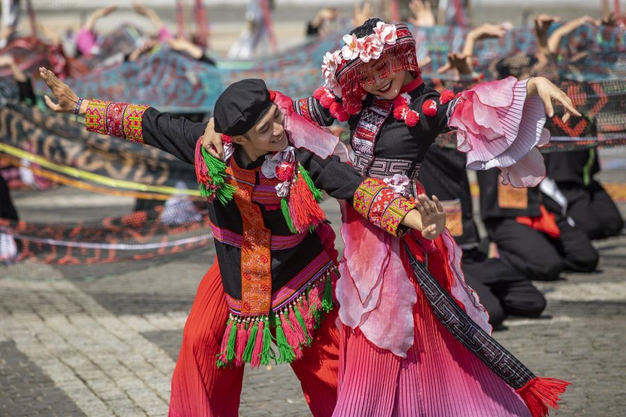 Cat Cat Village traditional clothes are particularly prevalent during local festivals (Source: Vietnamtour.in)