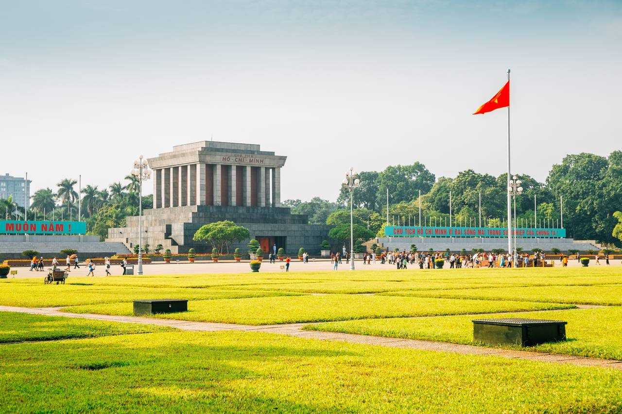 Ho Chi Minh mausoleum is a place where Vietnamese show deep respect to their leader