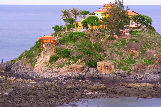 Hon Ba Island