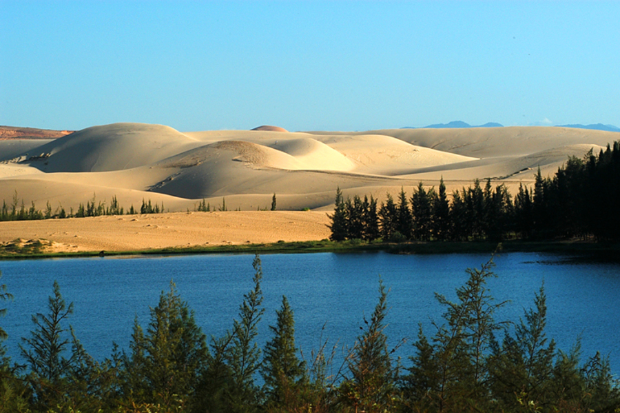 Visit the nearby Lotus Lakes