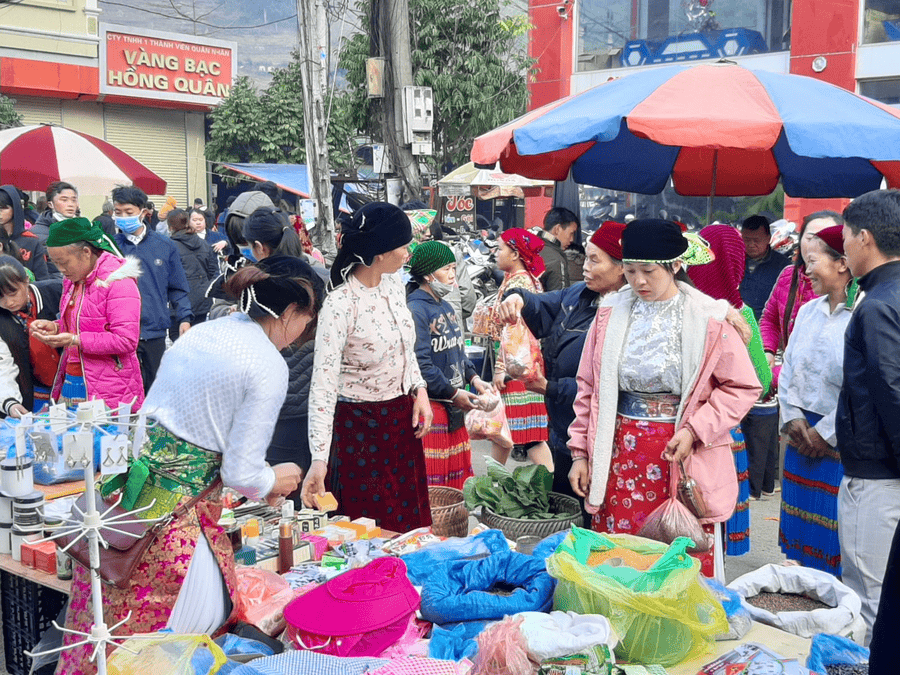 Tips for visiting Meo Vac market (source: du lich meo vac)