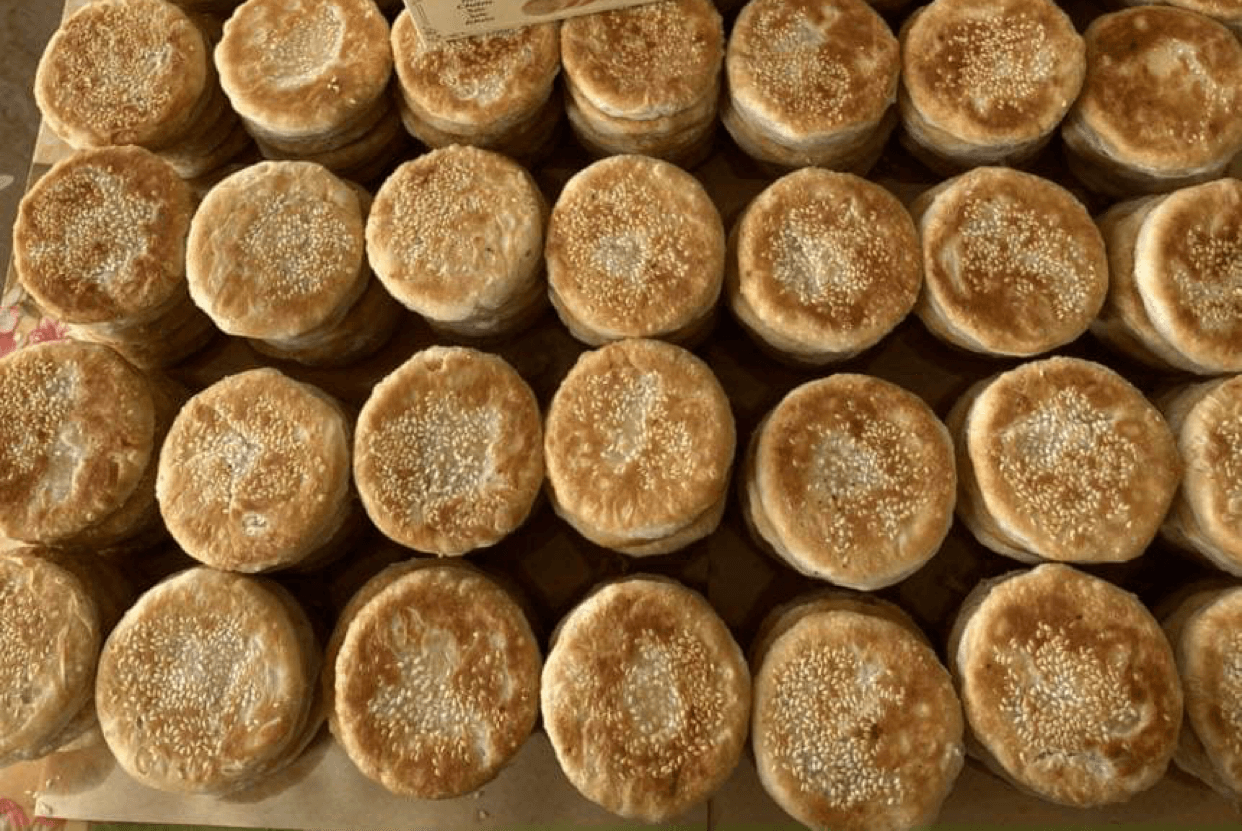 Hazelnut pancake (source: Lao Dong news)