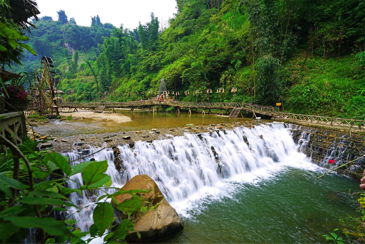This enchanting village captivates with its scenic splendor (Source: Local Vietnam)