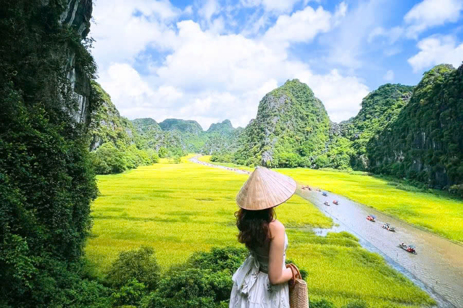 Important travel tips for getting to Tam Coc (source: Hoi An private taxi)
